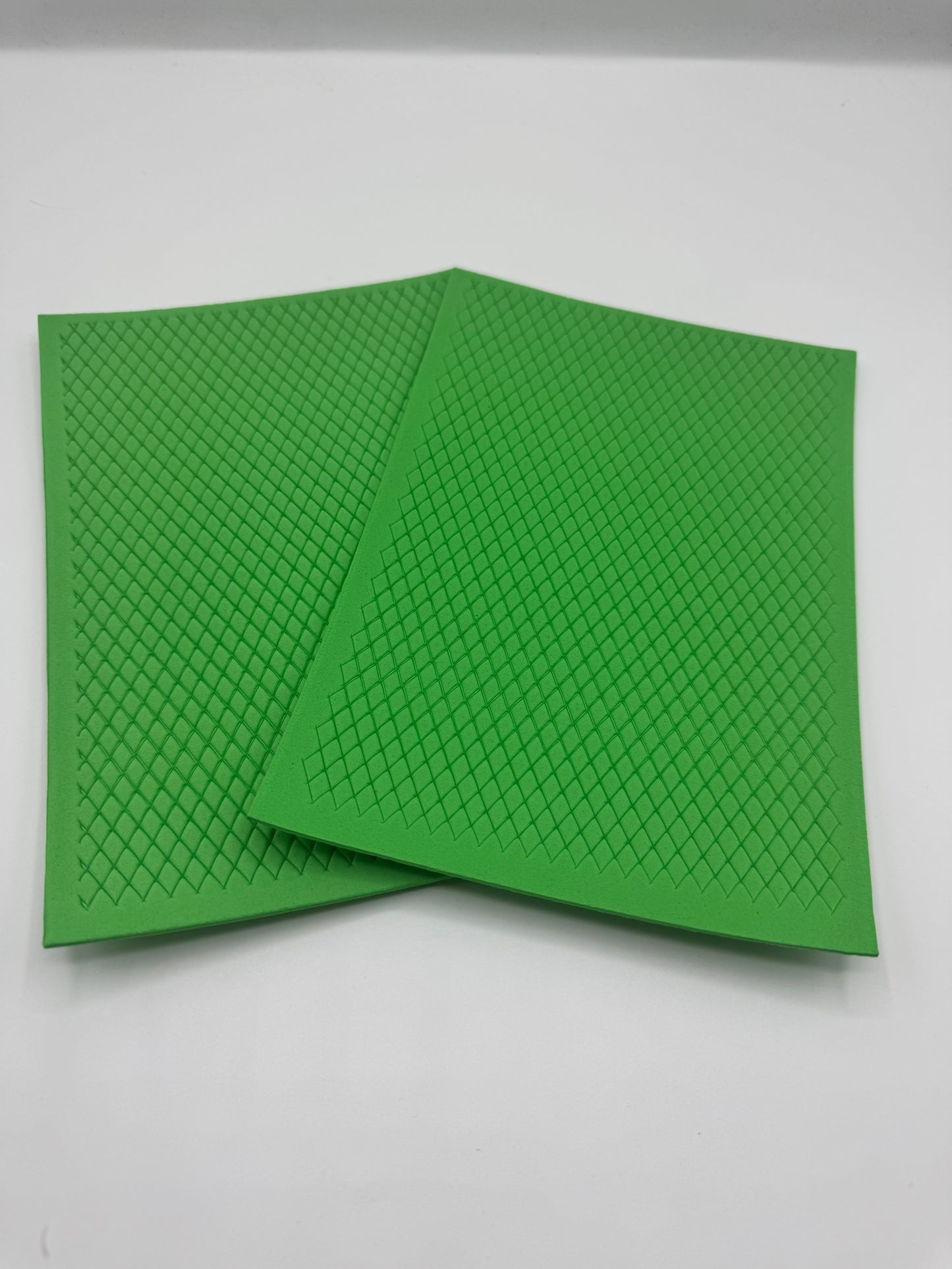 Custom Diamond-Stitch Foam Sheets for 1/10 Scale